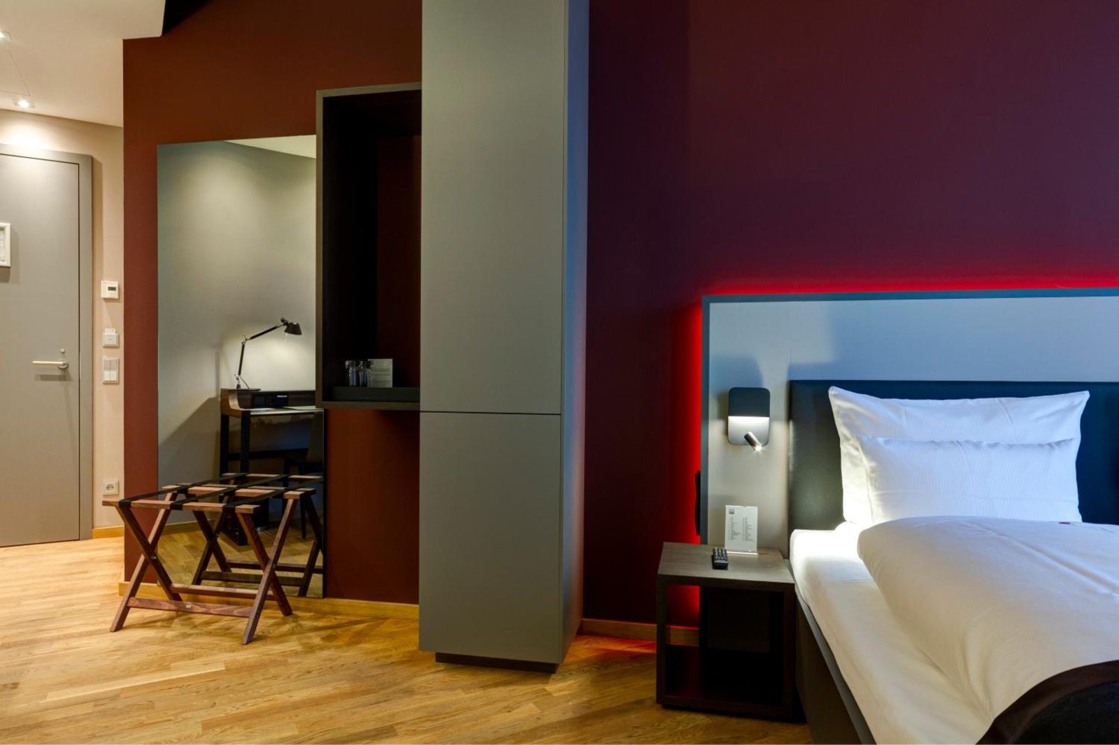 Qube Hotel Bahnstadt — photo 5