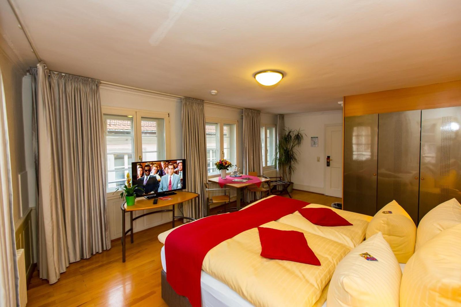 Hotel Goldener Falke — photo 6